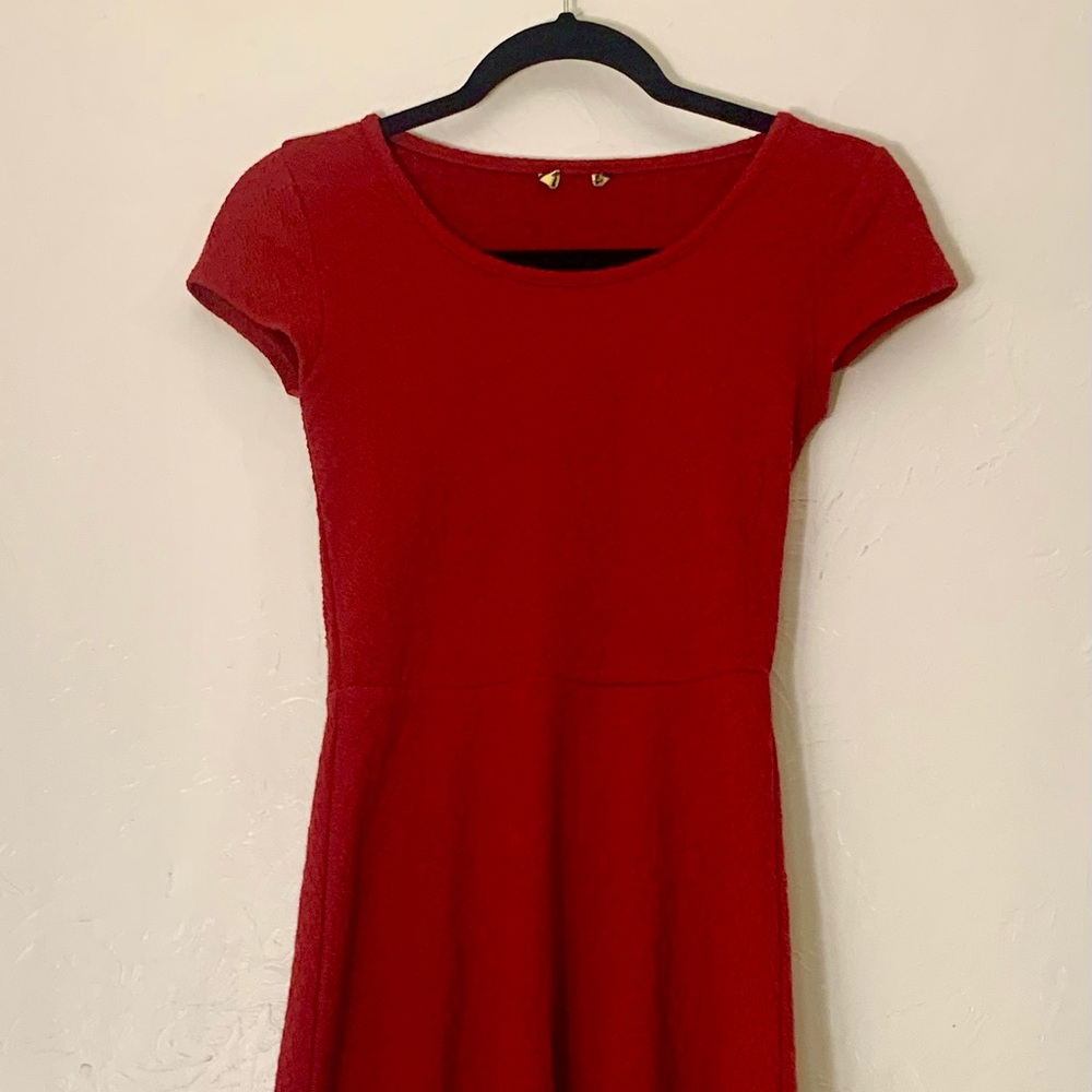Cute little dress to go out shopping